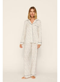 PJ1141-OSIVN-Eberjey-gisele-long-pj-set-on-the-slopes-ivory-navy-1