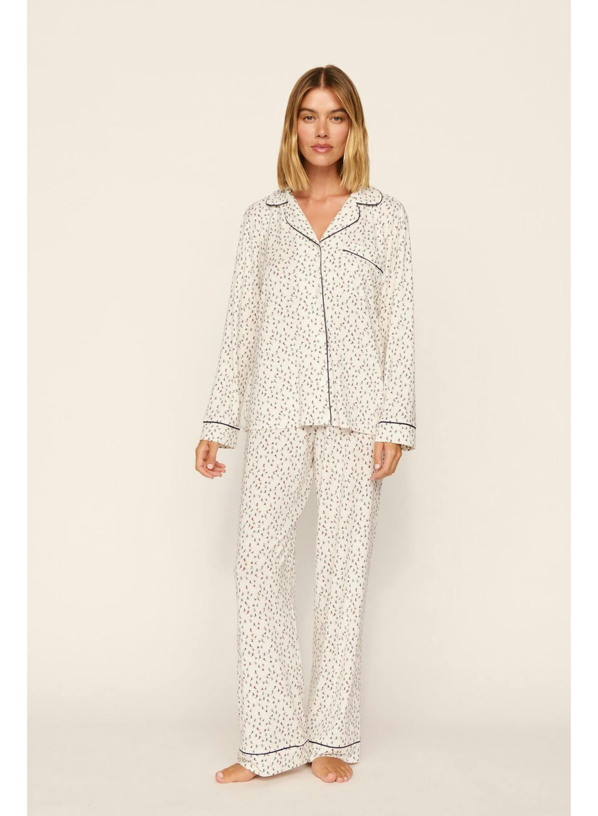 PJ1141-OSIVN-Eberjey-gisele-long-pj-set-on-the-slopes-ivory-navy-1