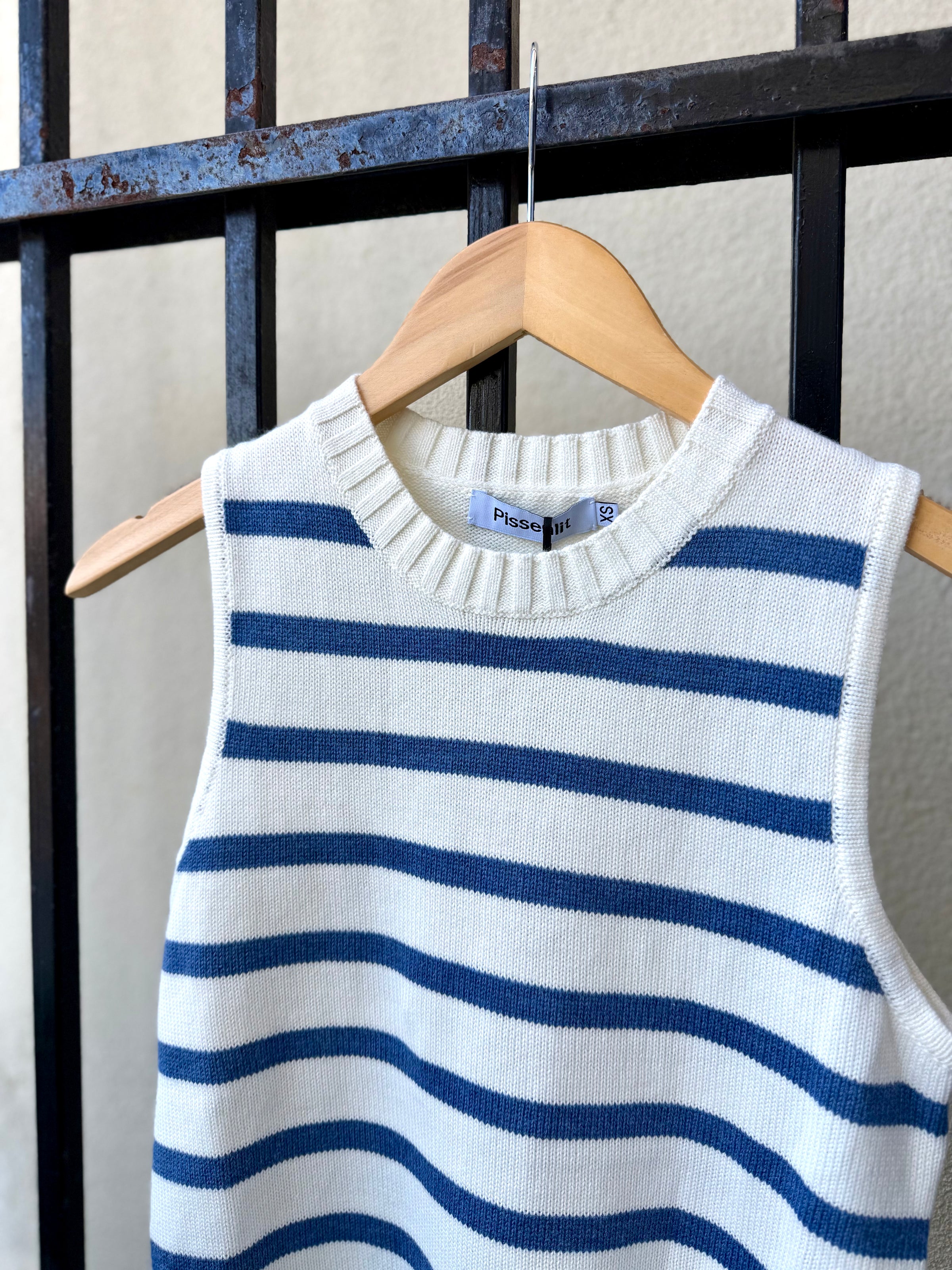 PLT3718-pissenlit-cotton-cashmere-shell-sweater-in-blue-ivory-1