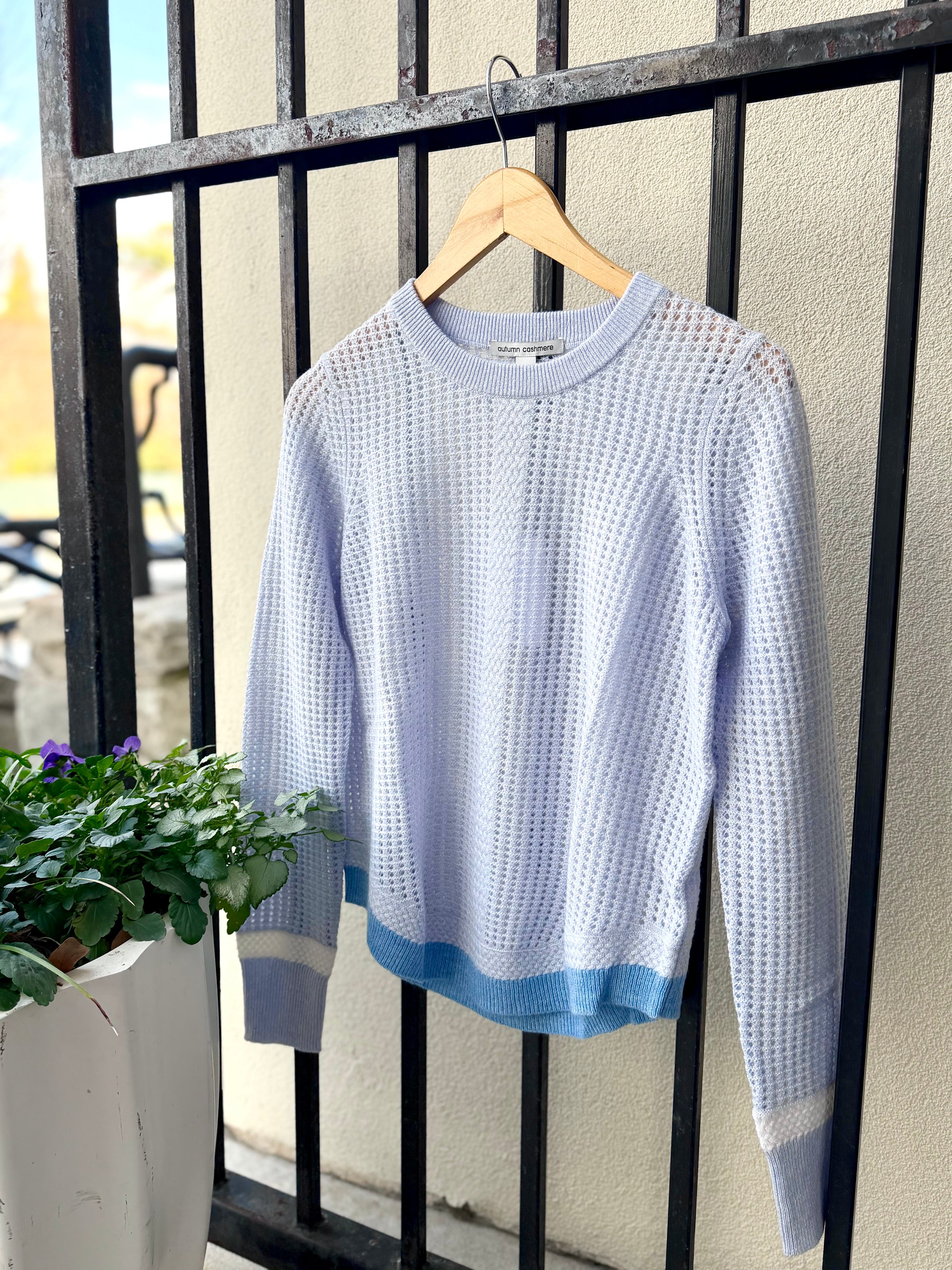 R14611-autumn-cashmere-mesh-shirttail-crew-with-braid-cable-detail-in-dawn-combo-1