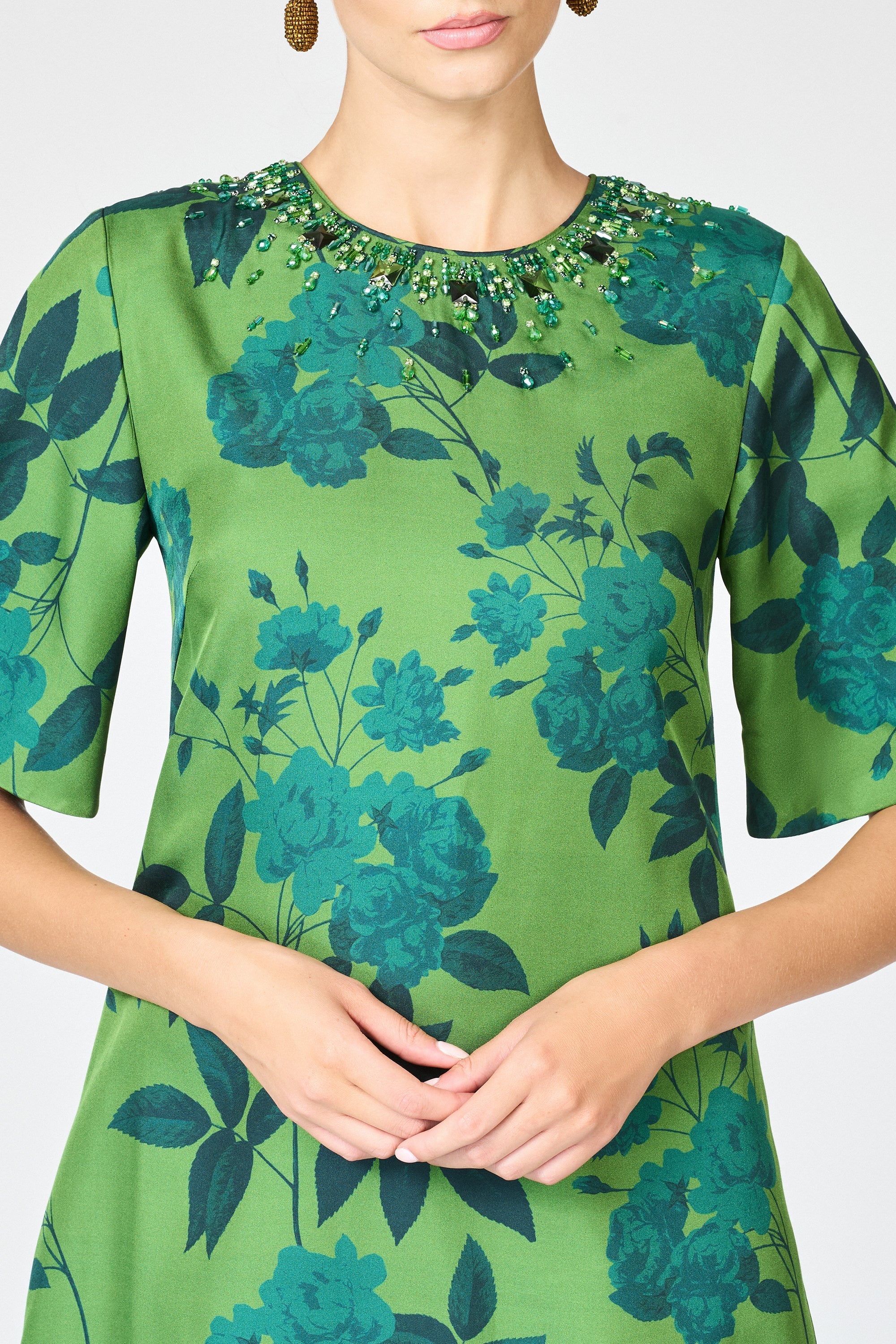 R261D06-353-sachin-and-babi-embellished-lemie-dress-in-empress-green-roses-1