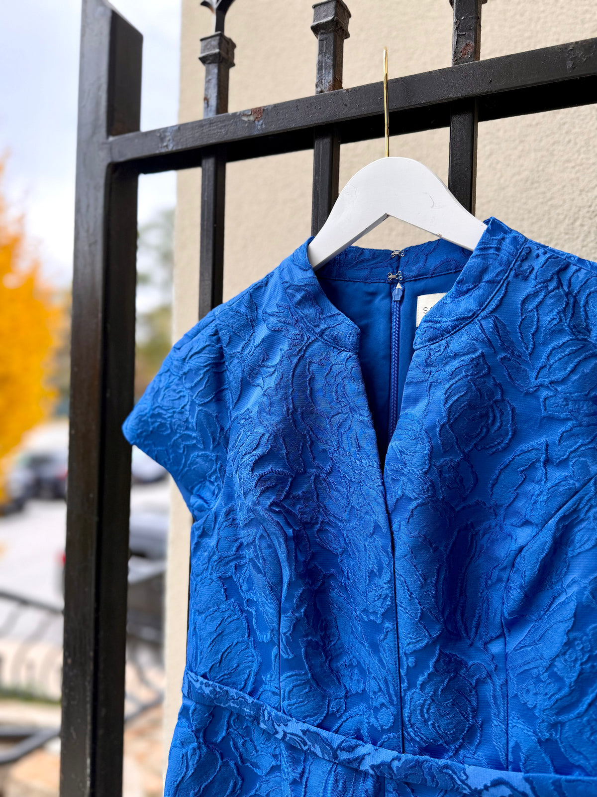 R262G13-498-sachin-and-babi-cloque-lynn-gown-in-moonbeam-1