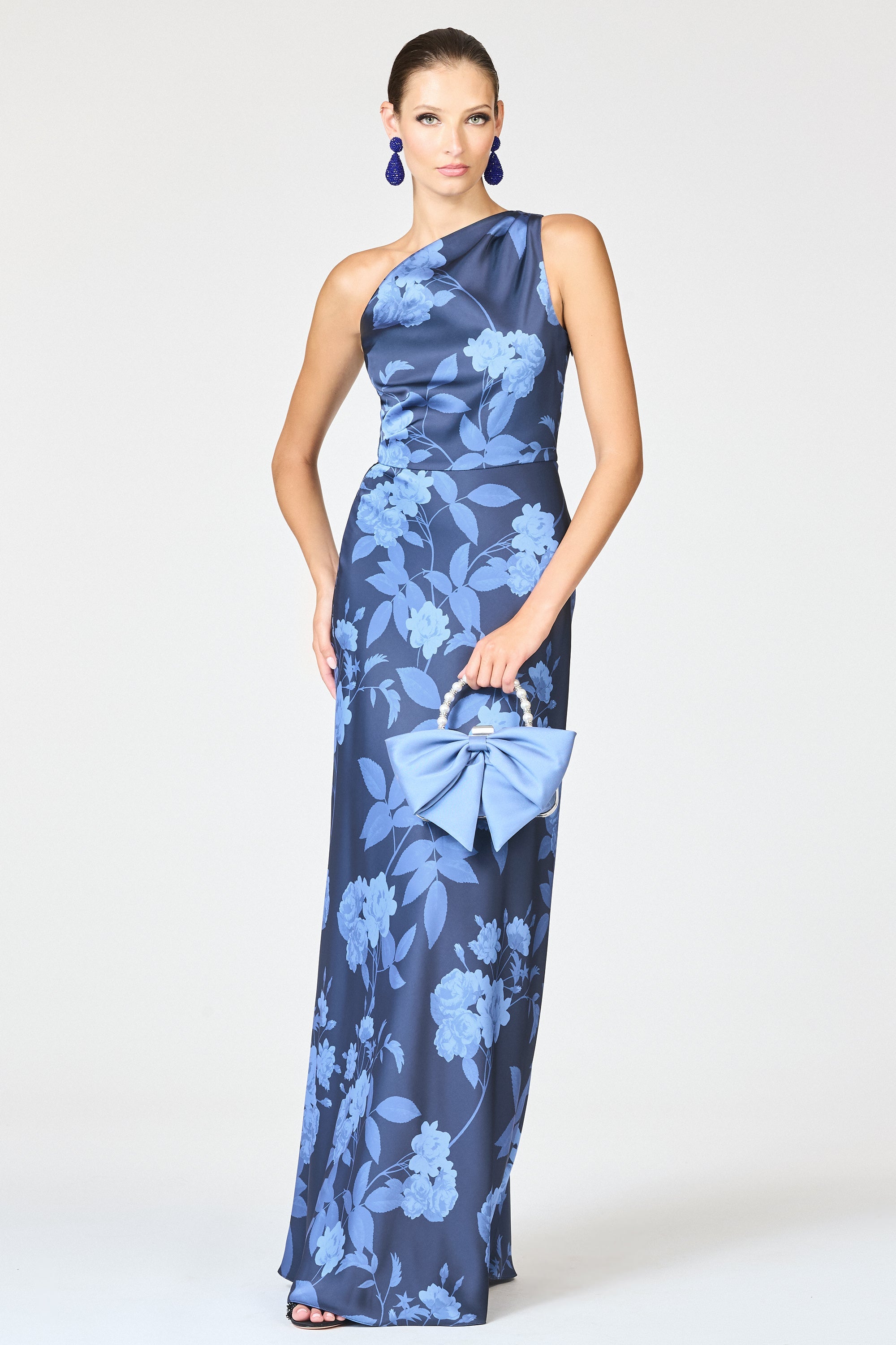 R262G29-417-sachin-and-babi-delphine-gown-in-galaxy-roses-2