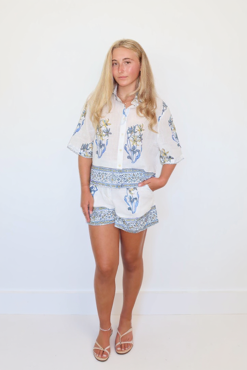 RSH2605-BL-nibi-MTK-stella-short-in-blue-lily-1-RTP2607-BL-nibi-MTK-vita-shirt-in-blue-lily-1