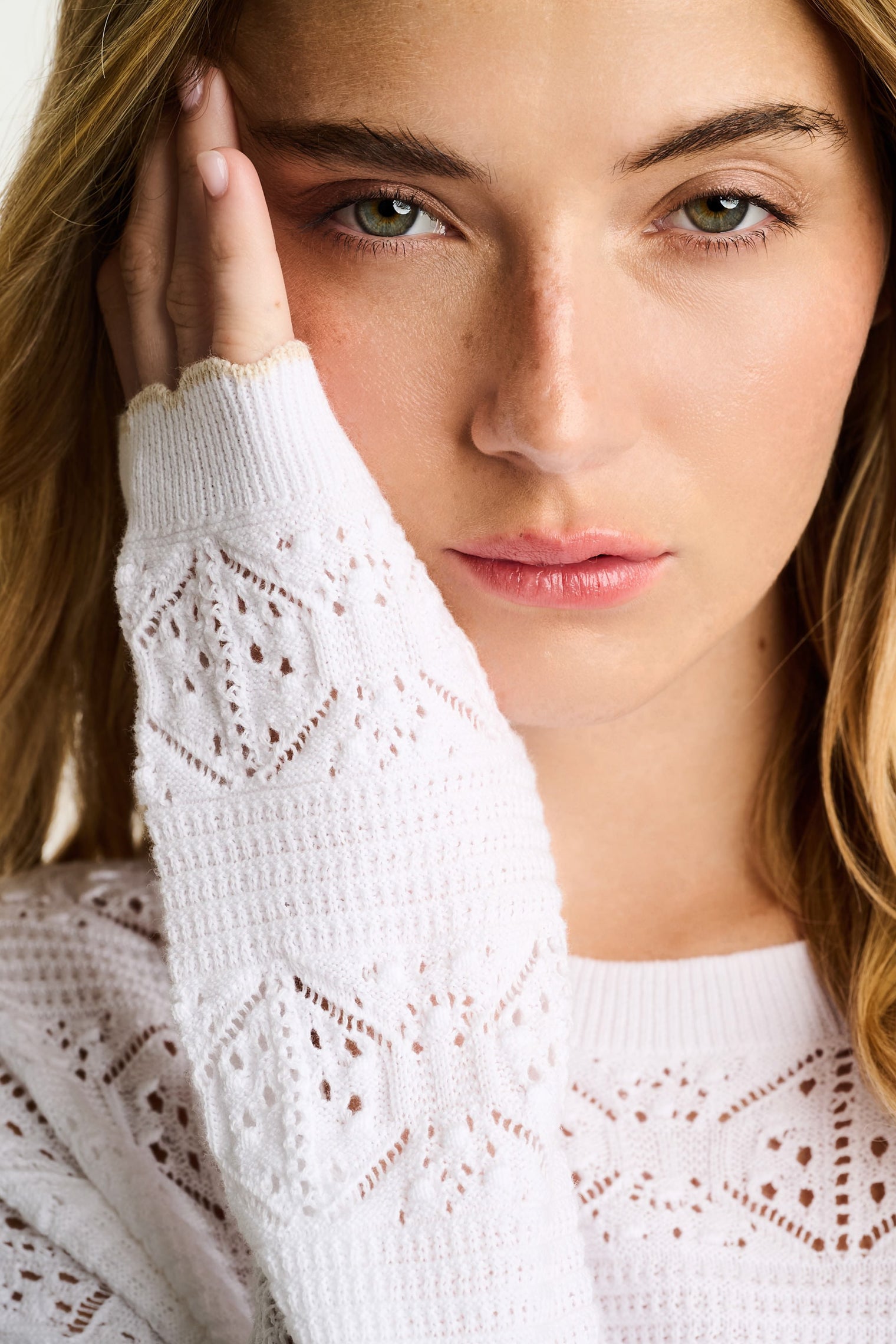 S26-C278-lisa-todd-seaside-chic-sweater-in-white-1