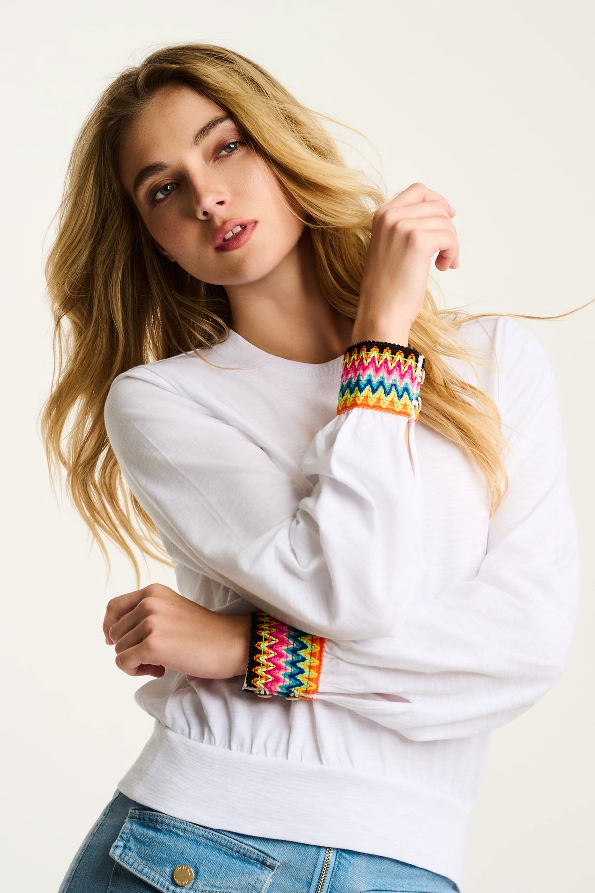 S26-TS333-lisa-todd-love-bond-cuff-sleeve-tee-in-white-1