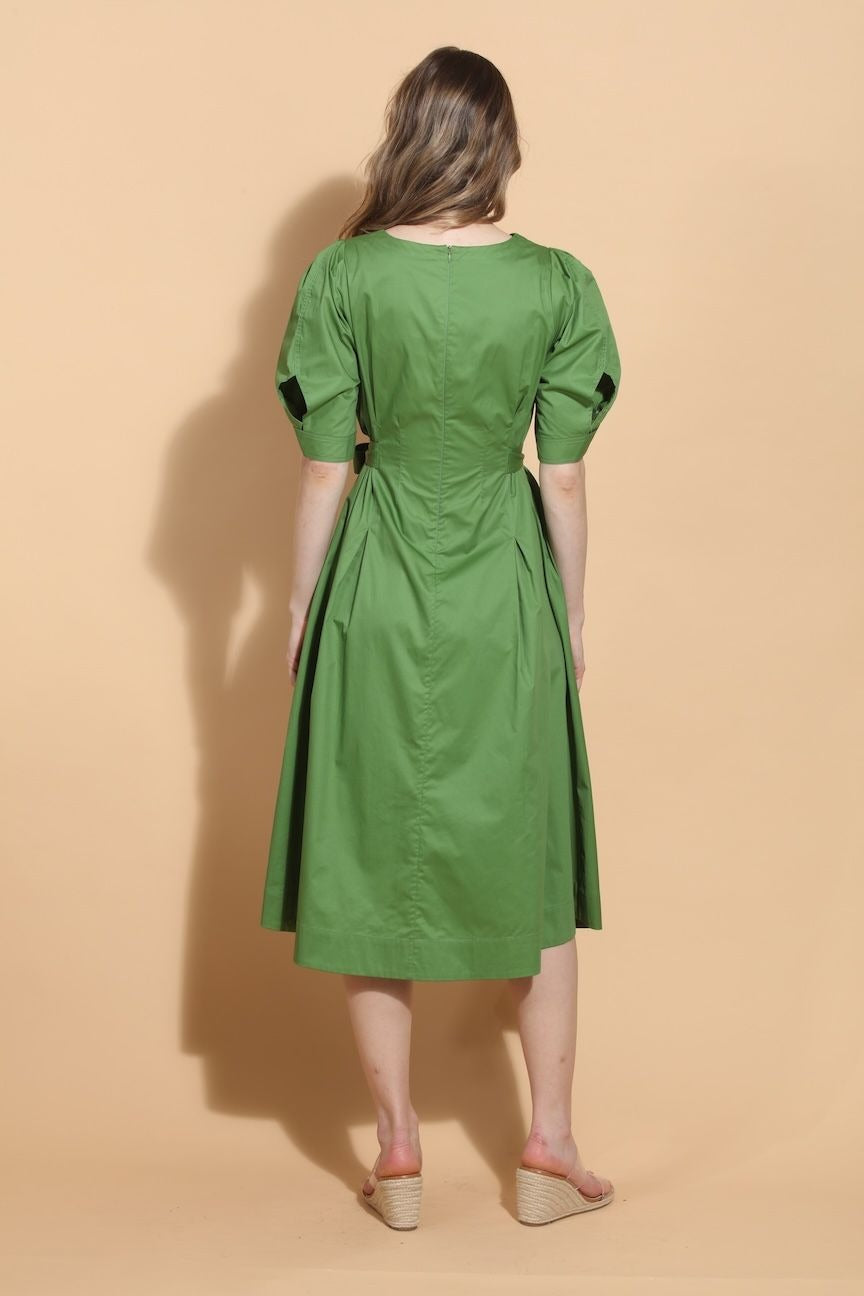 SS26D280-jessie-liu-puff-sleeve-belted-dress-in-green-1