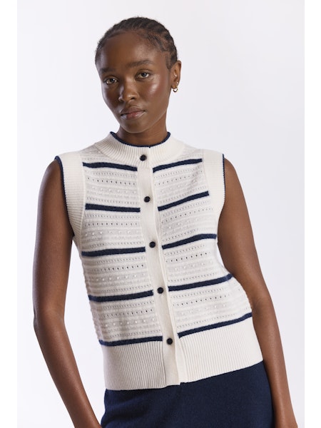 SS26_B-061-brodie-cashmere-textured-taylor-sweater-tank-in-navy-4