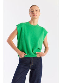 SS26_B-080-brodie-cashmere-tina-tank-in-spring-green-2