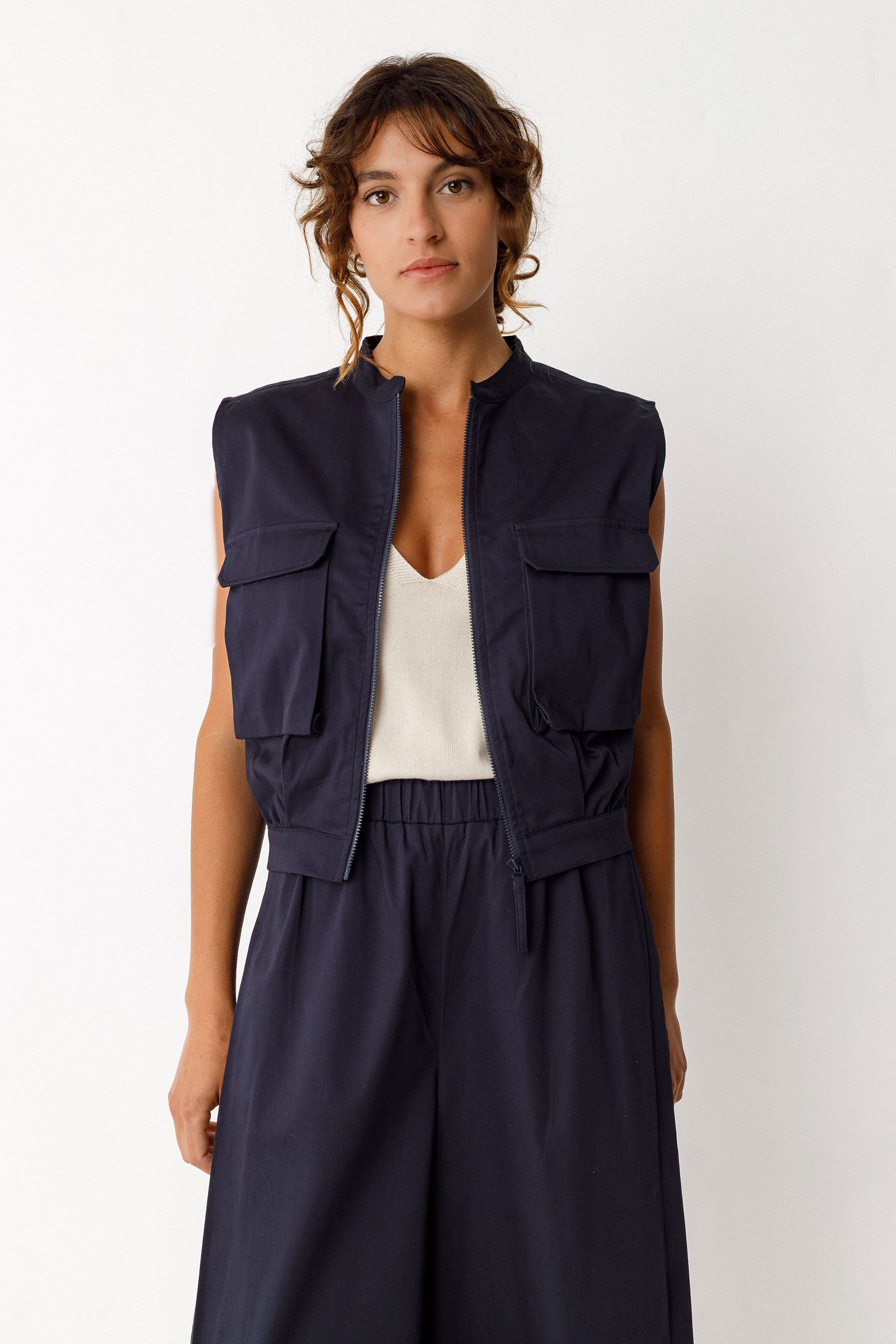 SSH00653-0B9-skfk-bea-top-in-navy-1