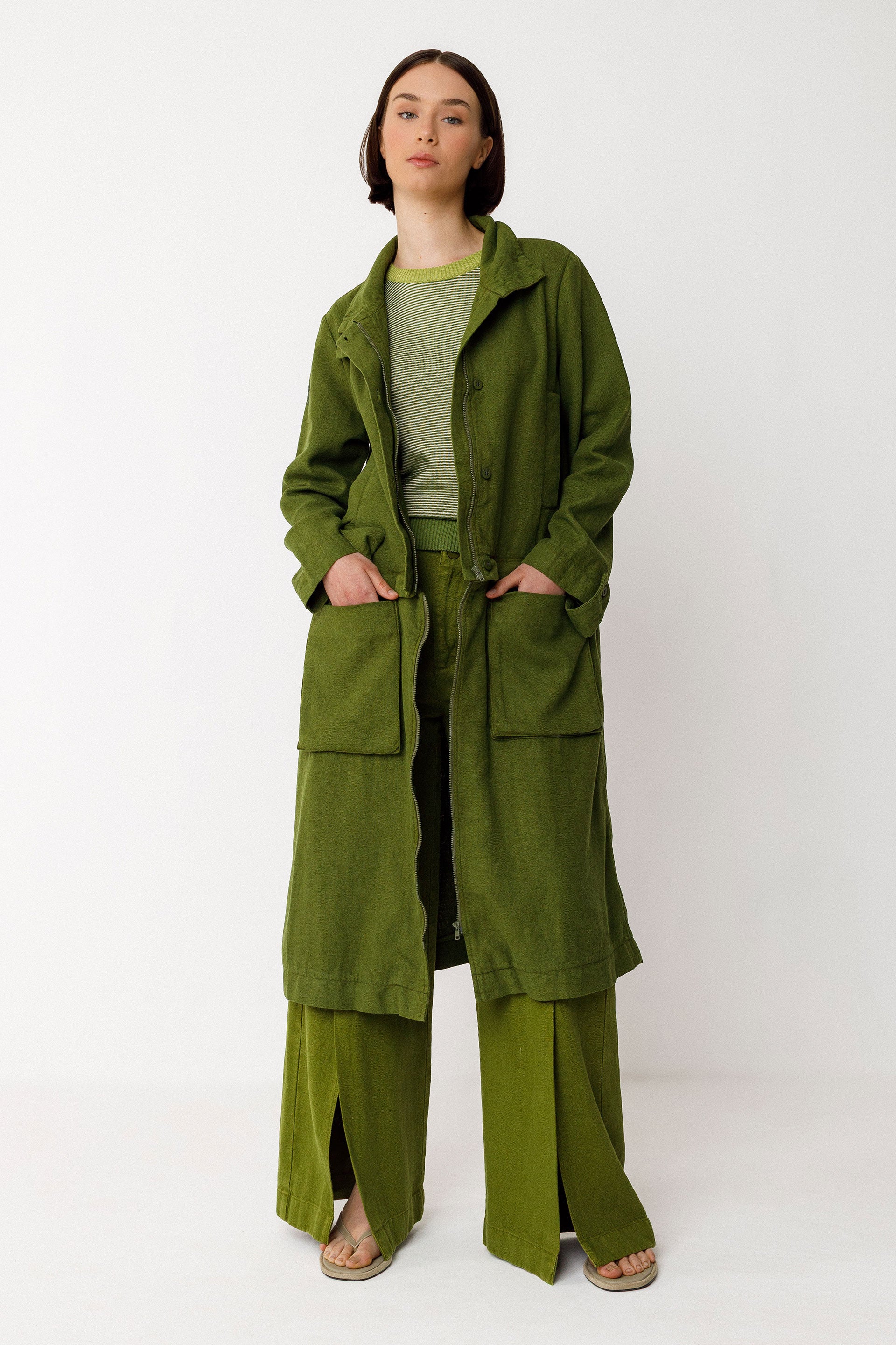 SSW00797-3G7-SKFK-muike-sweater-in-dark-green-1