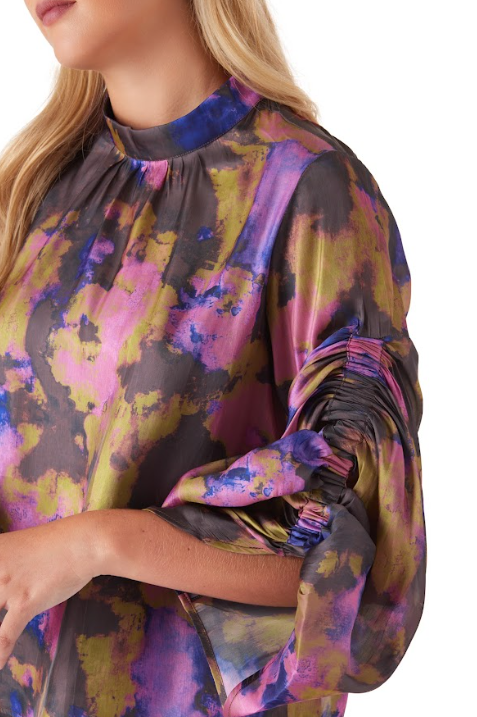 Sibyl Top in Blurred Floral