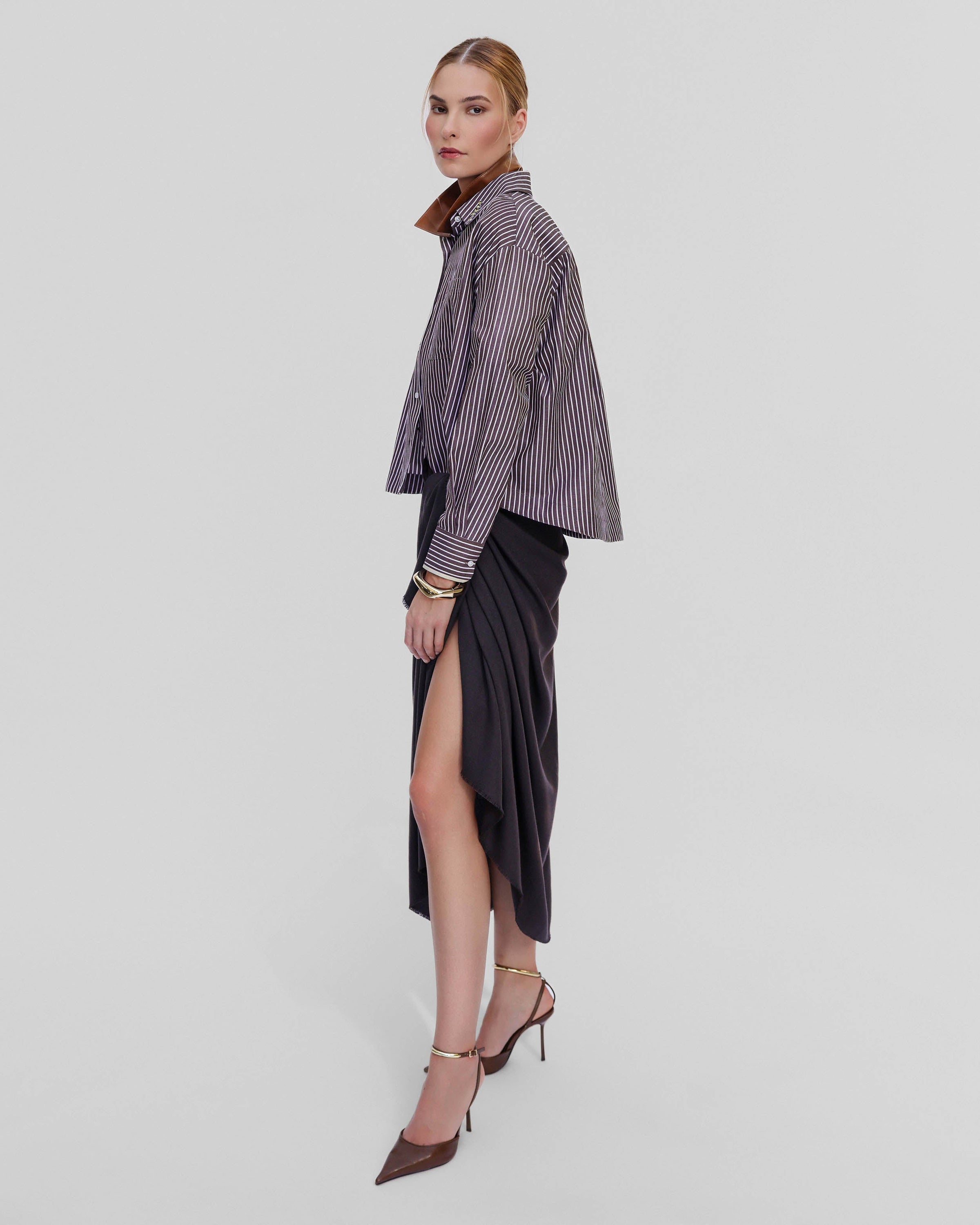 T2607B506-theo-echo-stripe-crystal-collar-shirt-in-huckleberry-1