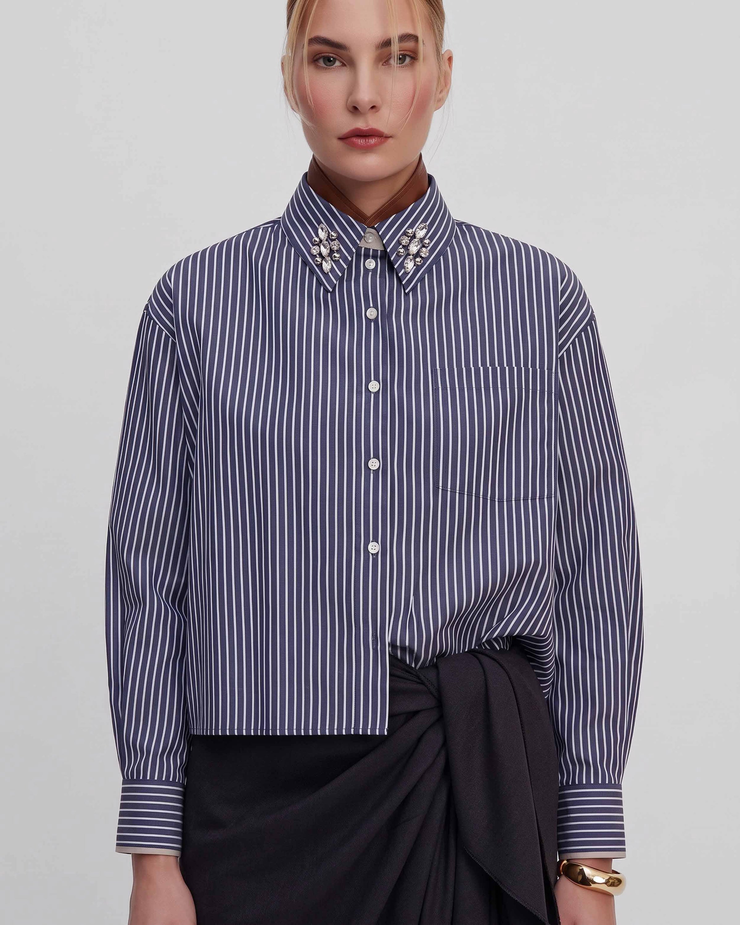 T2607B506-theo-echo-stripe-crystal-collar-shirt-in-ink-blue-1