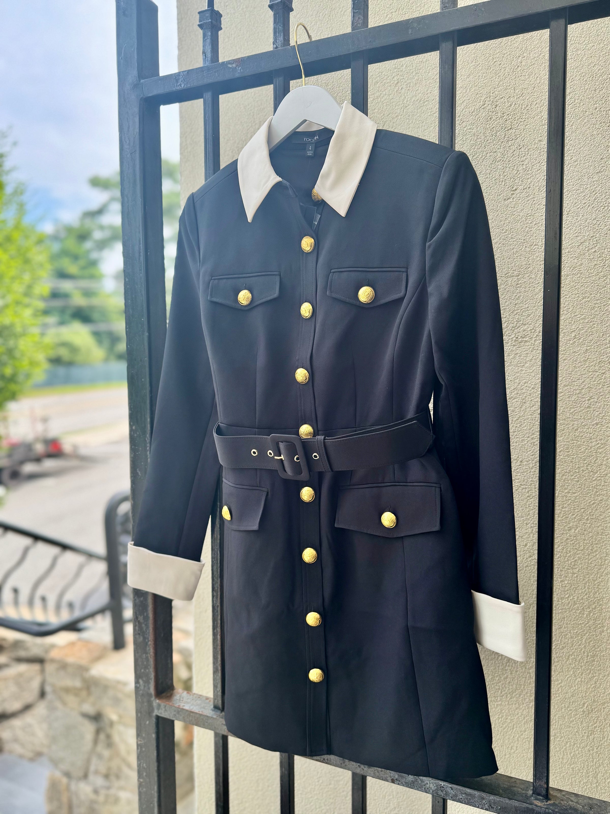 TF5305M034-toccin-valerie-long-sleeve-button-dress-in-jet-ivory-1