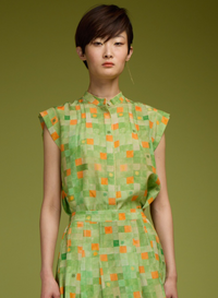 TP-172 PRINT-love-binetti-the-cecile-blouse-in-geometric-1