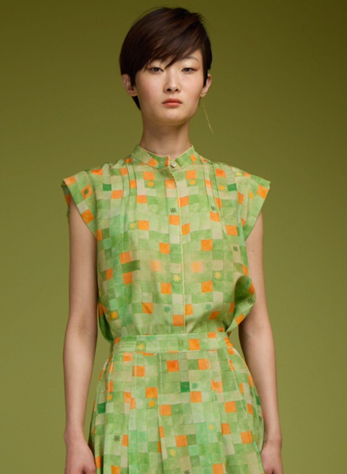 TP-172 PRINT-love-binetti-the-cecile-blouse-in-geometric-1