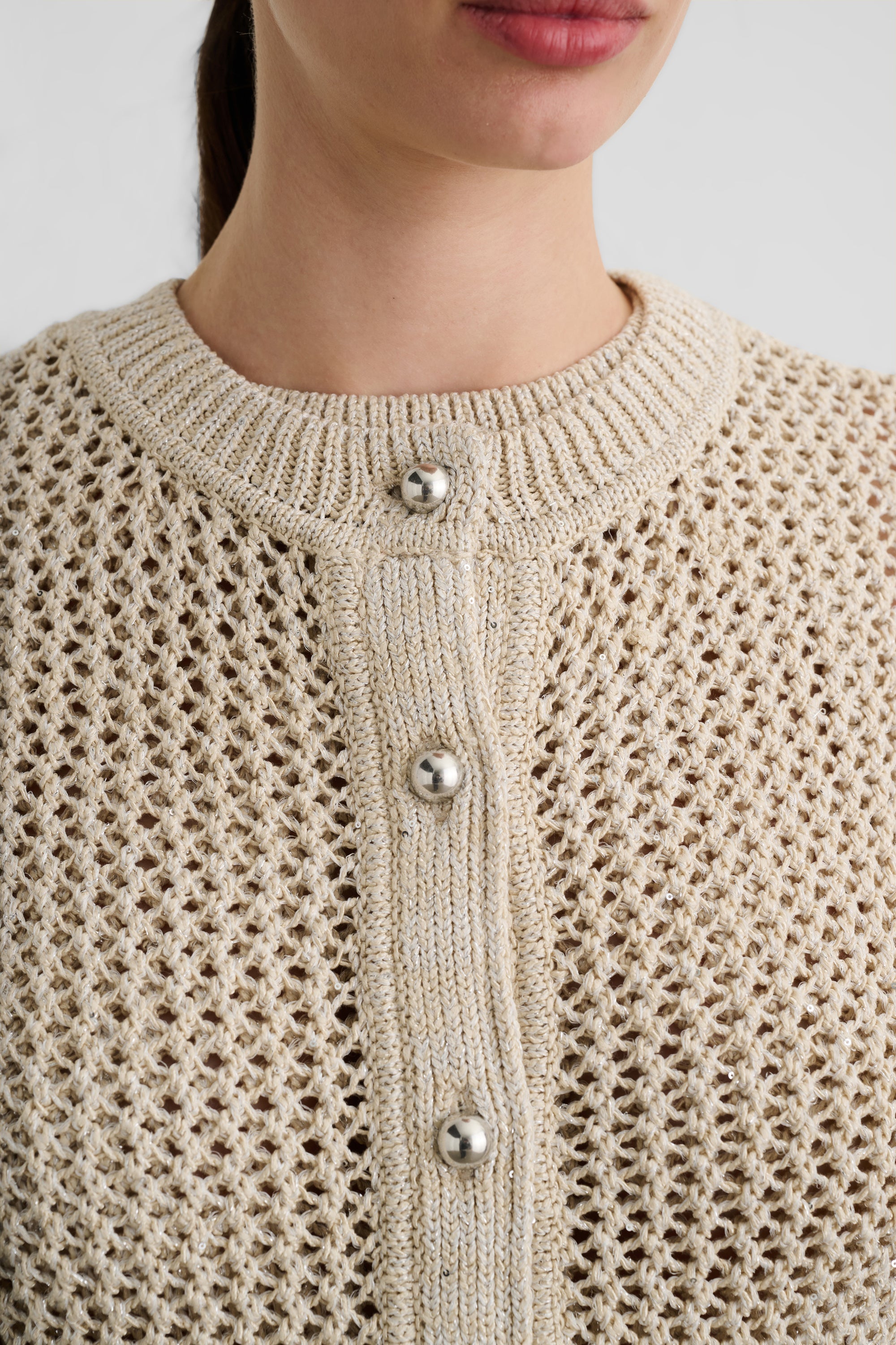 TS6959N381-toccin-janice-knit-cardigan-in-pebble-1