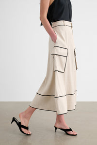 TU6431S033-toccin-shiloh-cargo-skirt-in-desert-jet-1