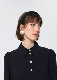 TWTOP17TW331_T199-TONIO-tara-jarmon-pearl-button-down-blouse-in-black-1