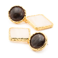 VB2626DBP-vanessa-baroni-vintage-geometric-earring-in-dark-brown-pearl-marble-1