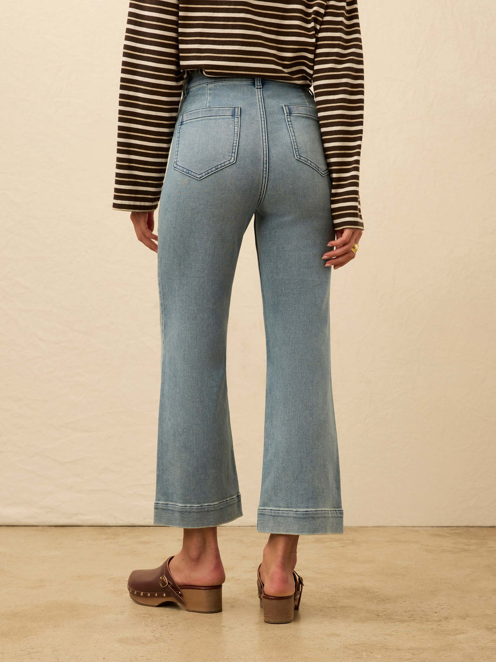 WBF2455-faherty-stretch-terry-patch-pocket-pant-in-eastern-shore-wash-1