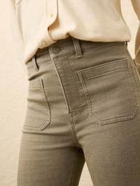 WBF2514-faherty-stretch-terry-patch-pocket-pant-in-coastal-sage-1