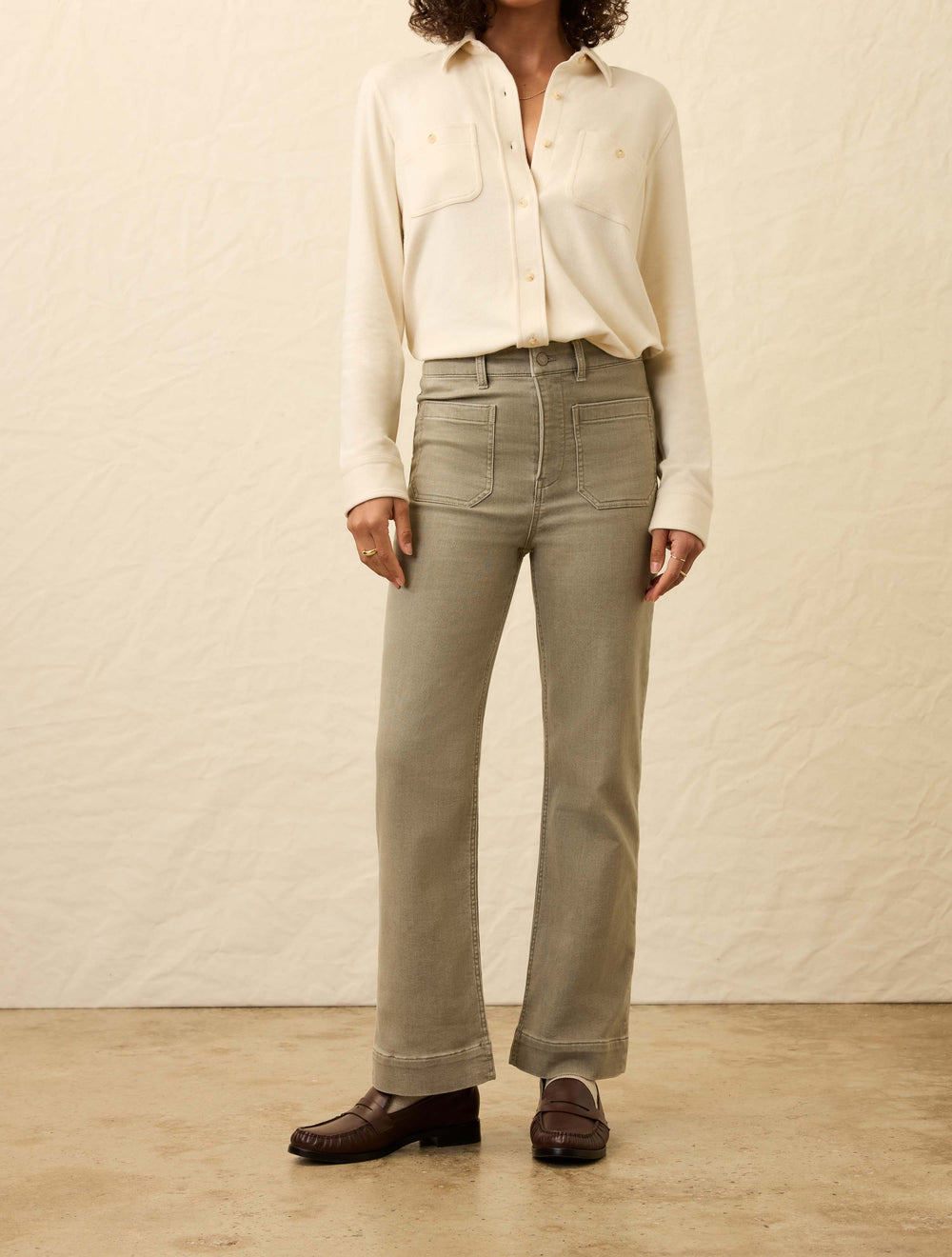 WBF2514-faherty-stretch-terry-patch-pocket-pant-in-coastal-sage-1