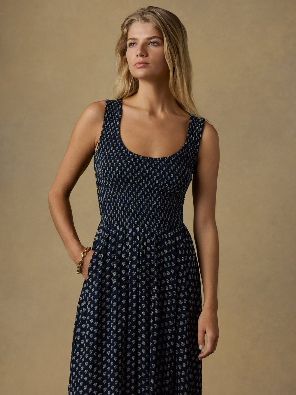 WDS2621-faherty-sophia-smocked-dress-in-navy-lotus-floral-1
