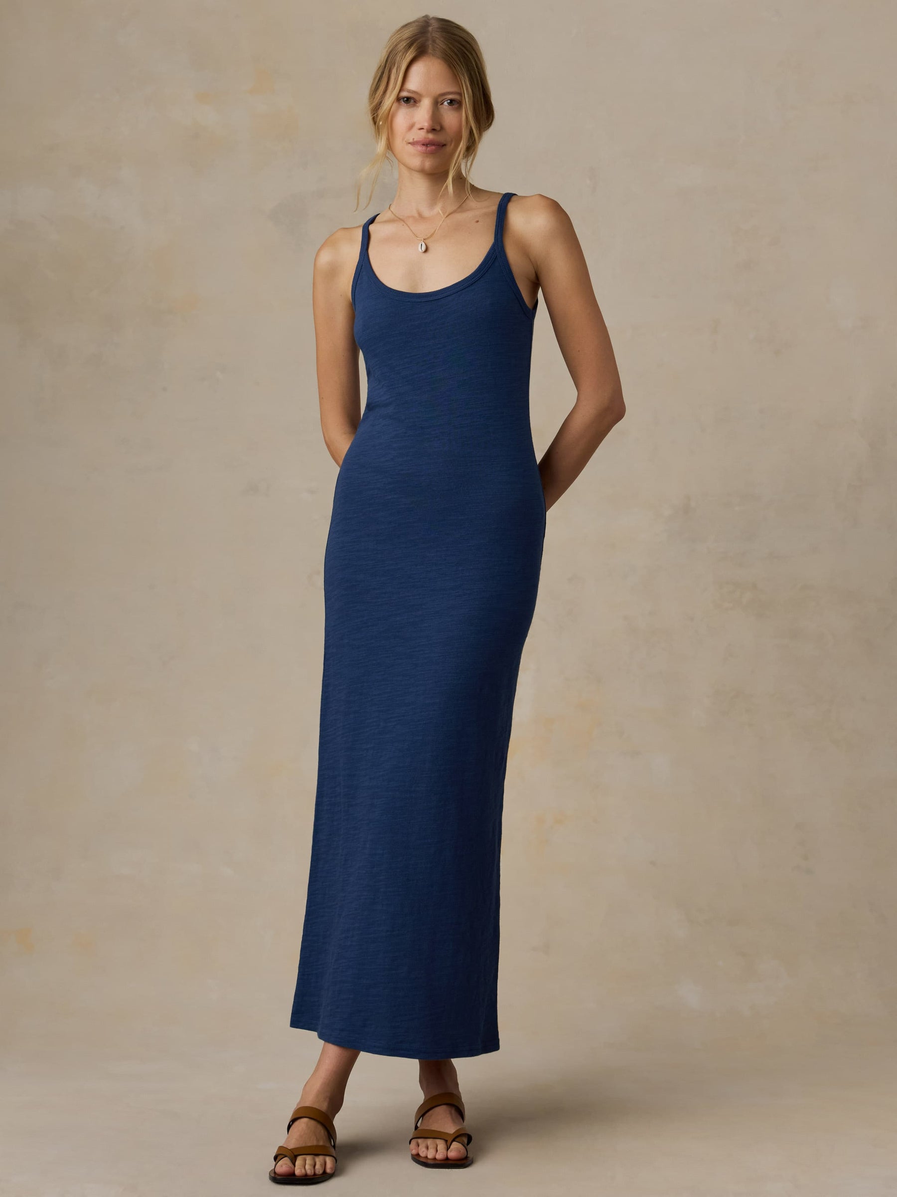 WDU2564-faherty-slub-wash-tank-dress-in-sea-navy-1