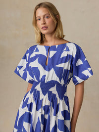 WDU2616-faherty-coastal-poplin-elia-smocked-dress-in-summer-leaf-1