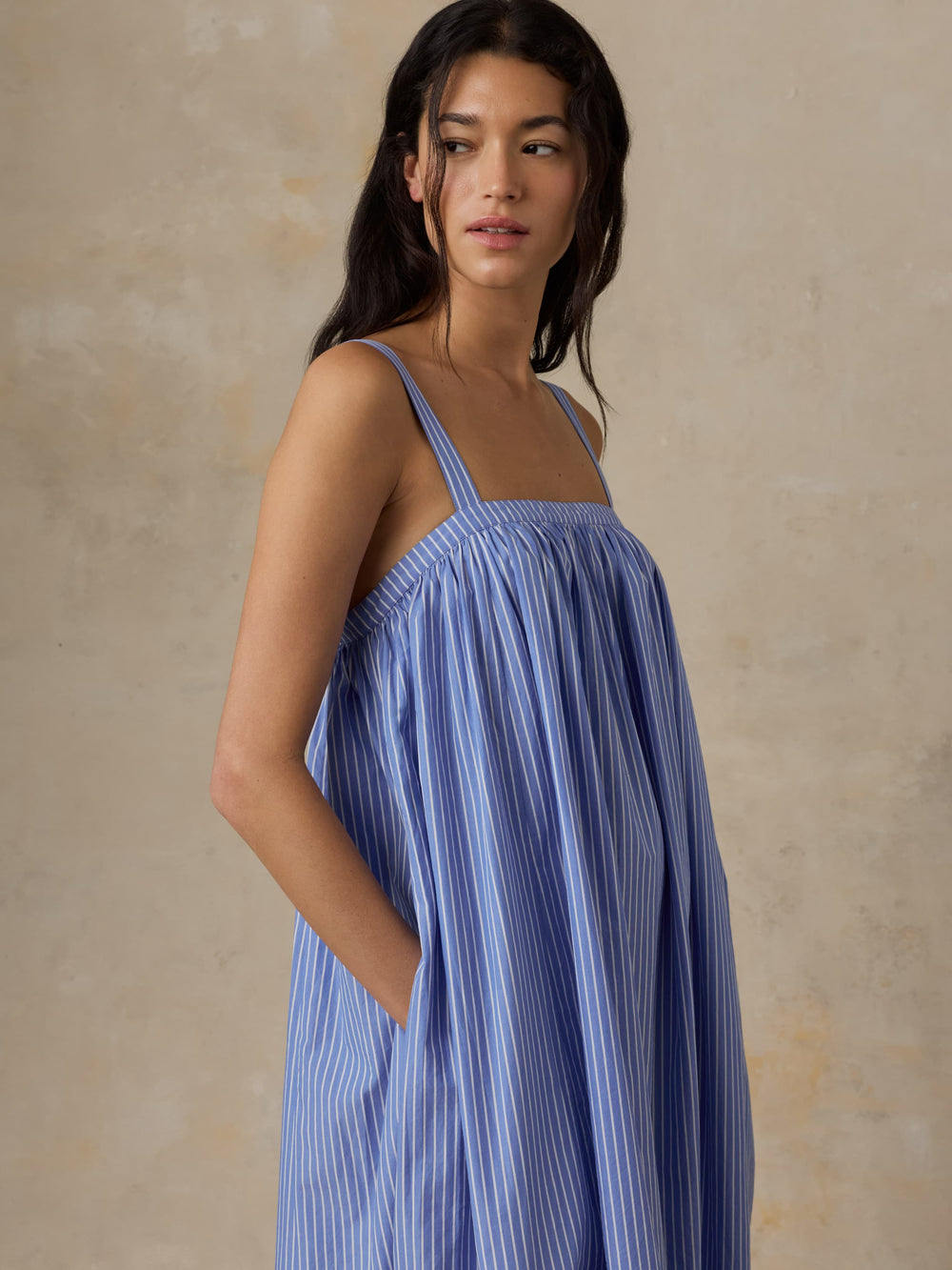 WDU2624-faherty-emmy-dress-in-deepwater-stripe-1