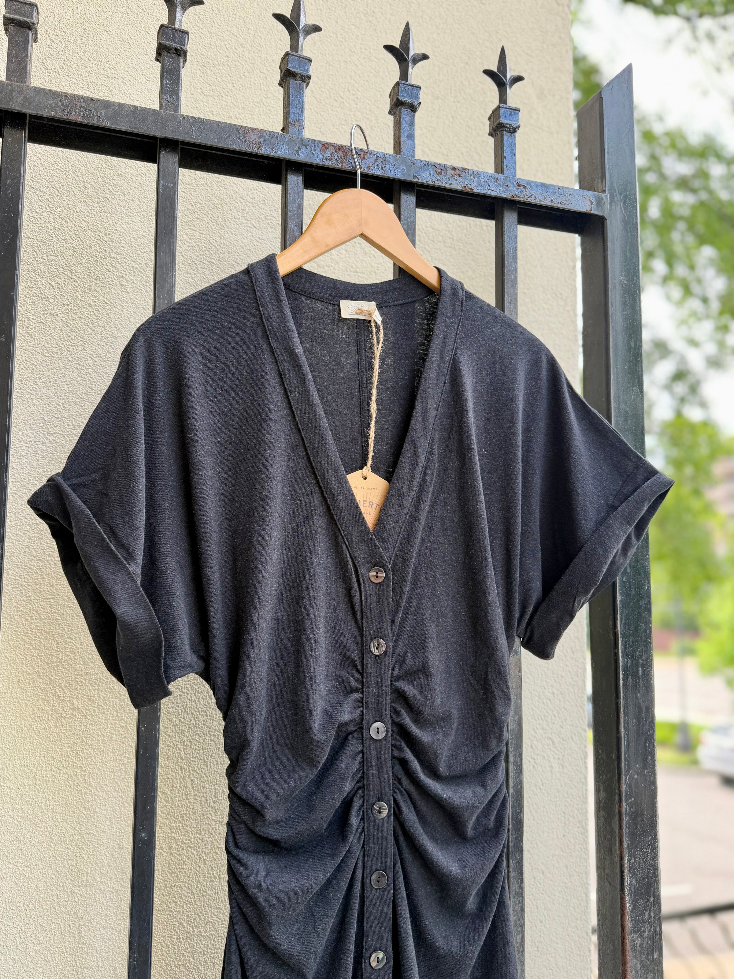 WDU2642-faherty-cotton-hemp-maxi-dress-in-black-1