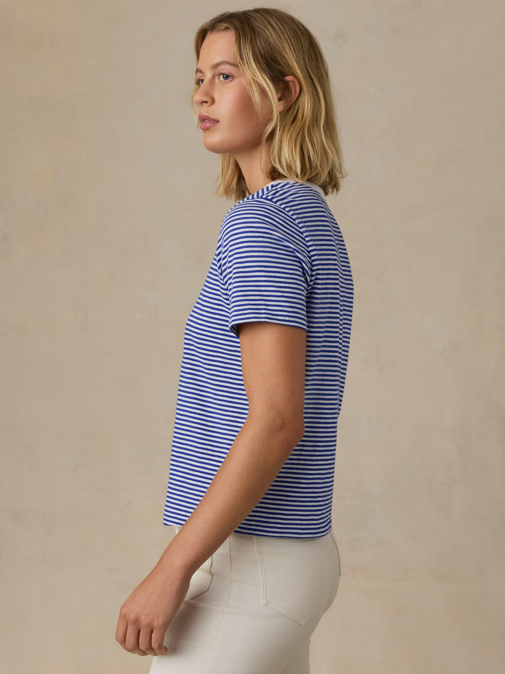 WKS2503-faherty-sunwashed-essential-tee-in-cobalt-stripe-1