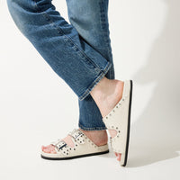 Yosi-samra-maya-stud-flat-in-cream-1