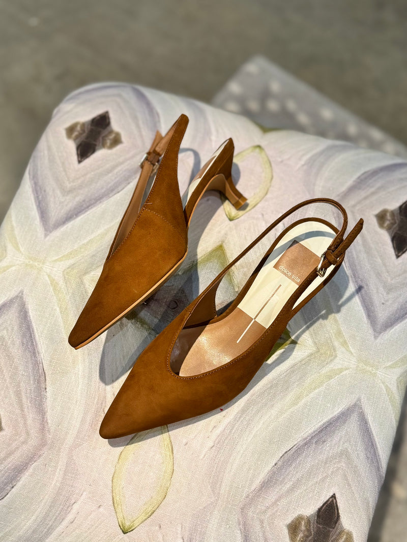 dolce-vita-alenna-pointed-toe-kitten-heel-light-brown-suede-1