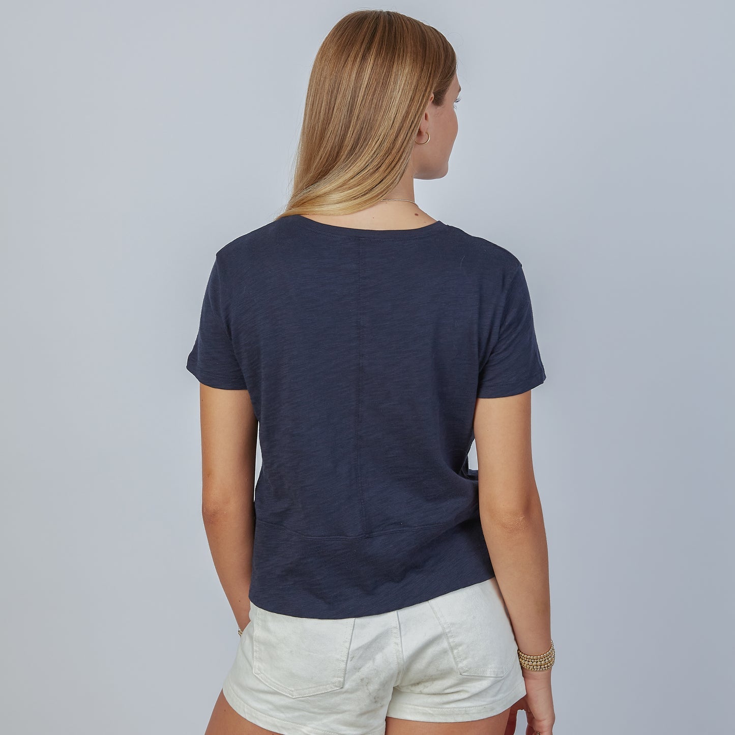 erin-gray-celia-perfect-length-tee-in-navy-1