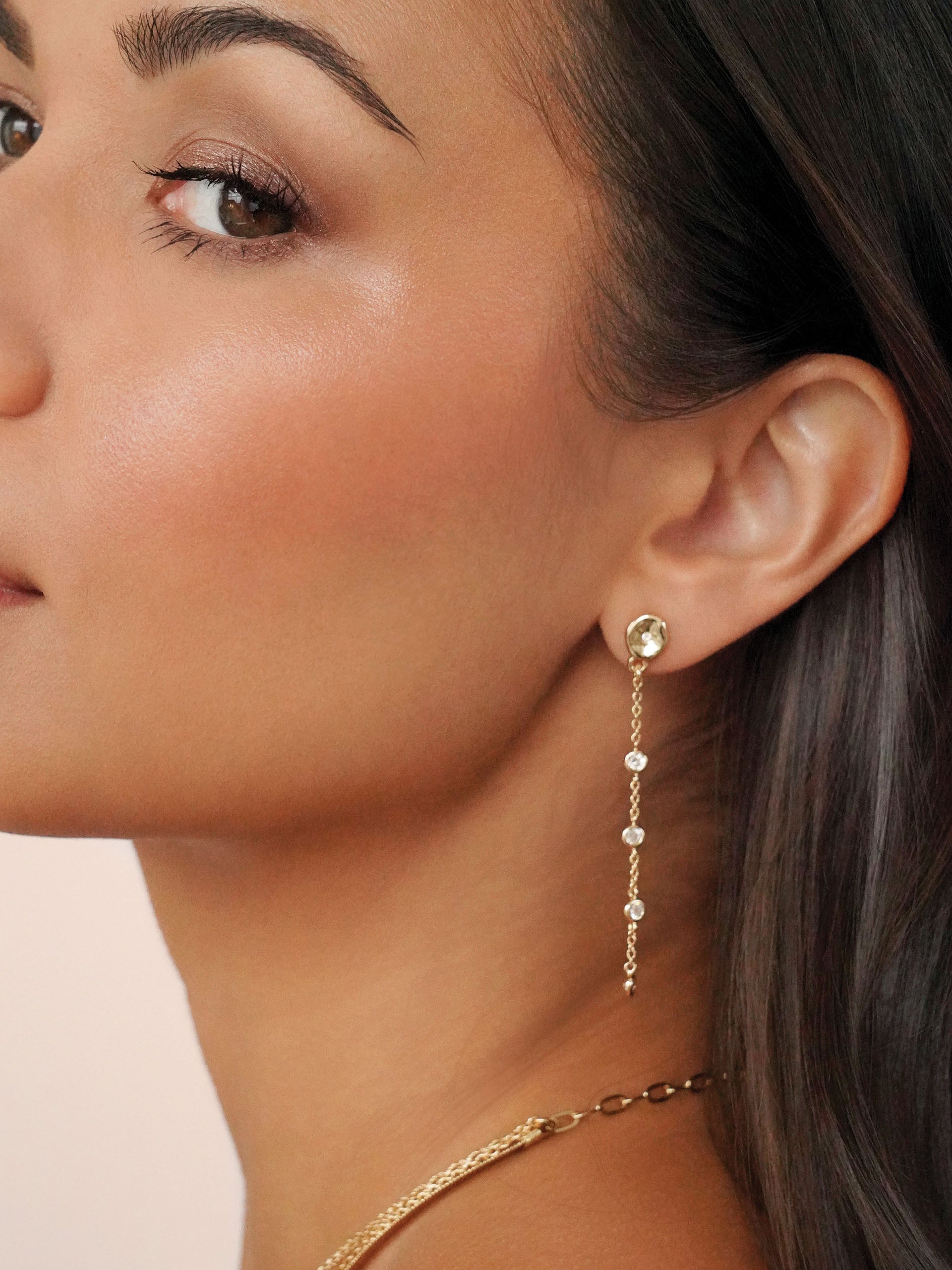 ettika-dainty-dream-drop-earring-in-crystal-1