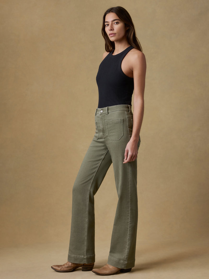 faherty-stretch-terry-front-pocket-pant-in-island-olive-1