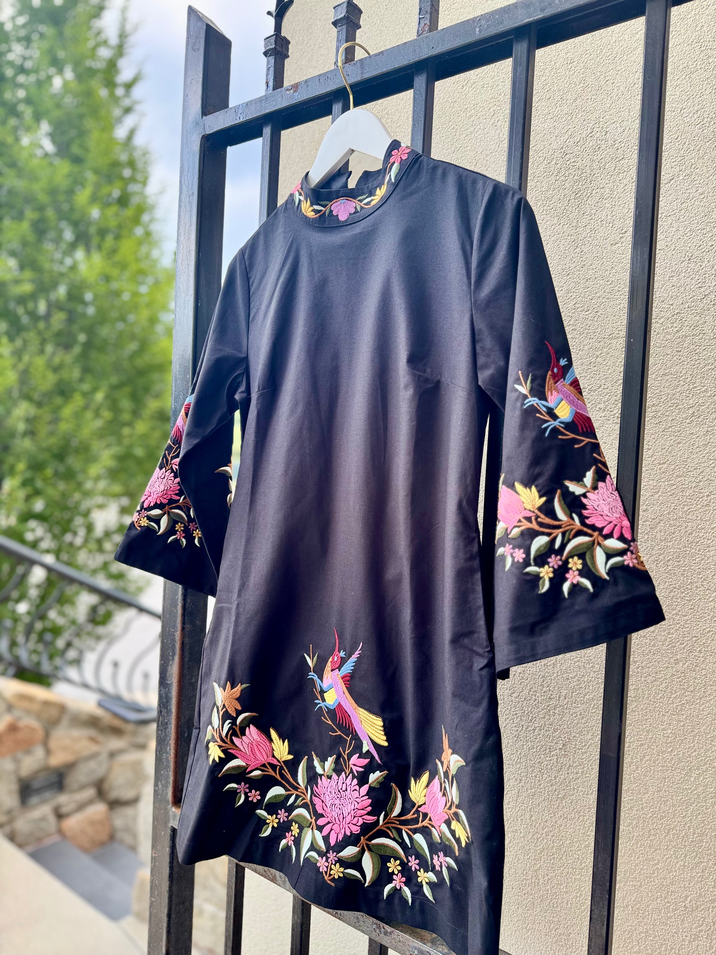 fanm-mon-shala-dress-in-black-1