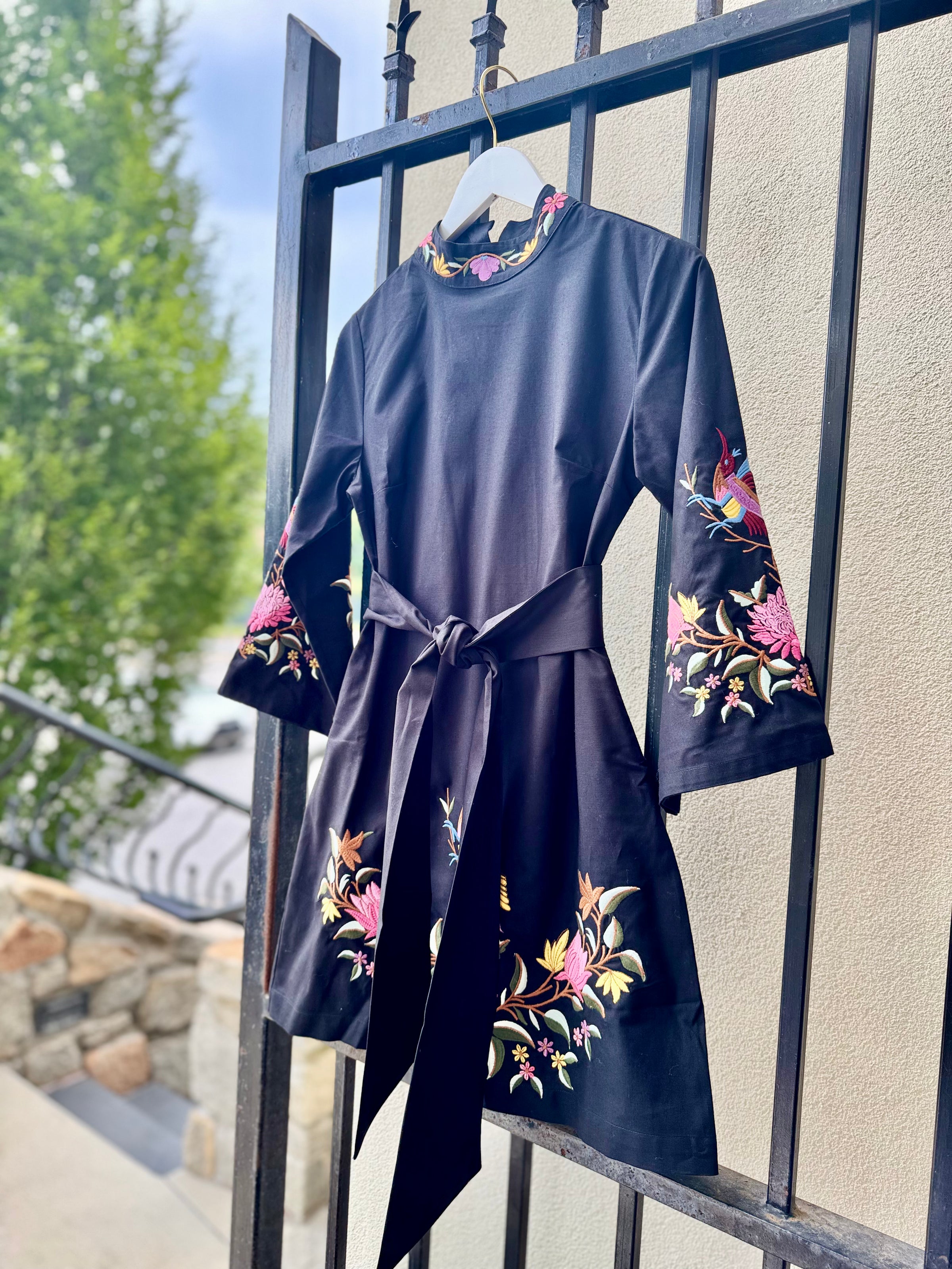 fanm-mon-shala-dress-in-black-1