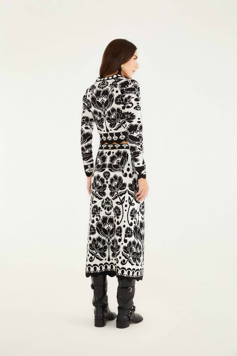 farm-rio-black-white-floral-arabesque-knit-skirt-top-339912-340042-2