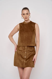 flora-bea-hugo-mini-skirt-in-camel-suede-1