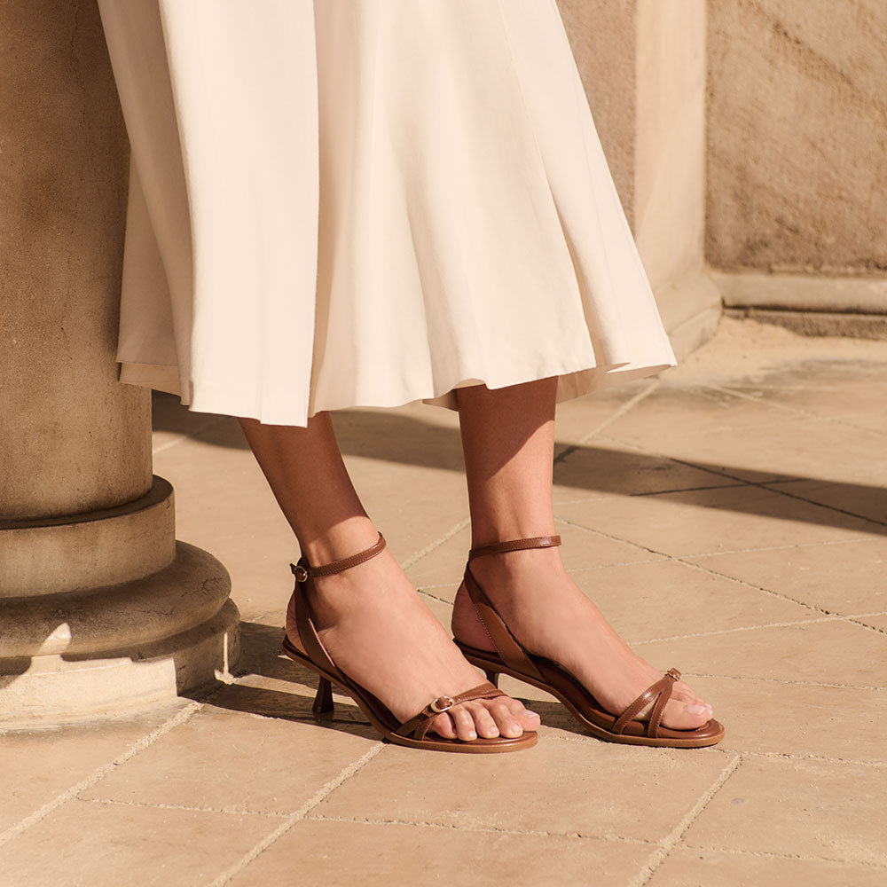 frankie-4-jolie-leather-heel-in-tan-1