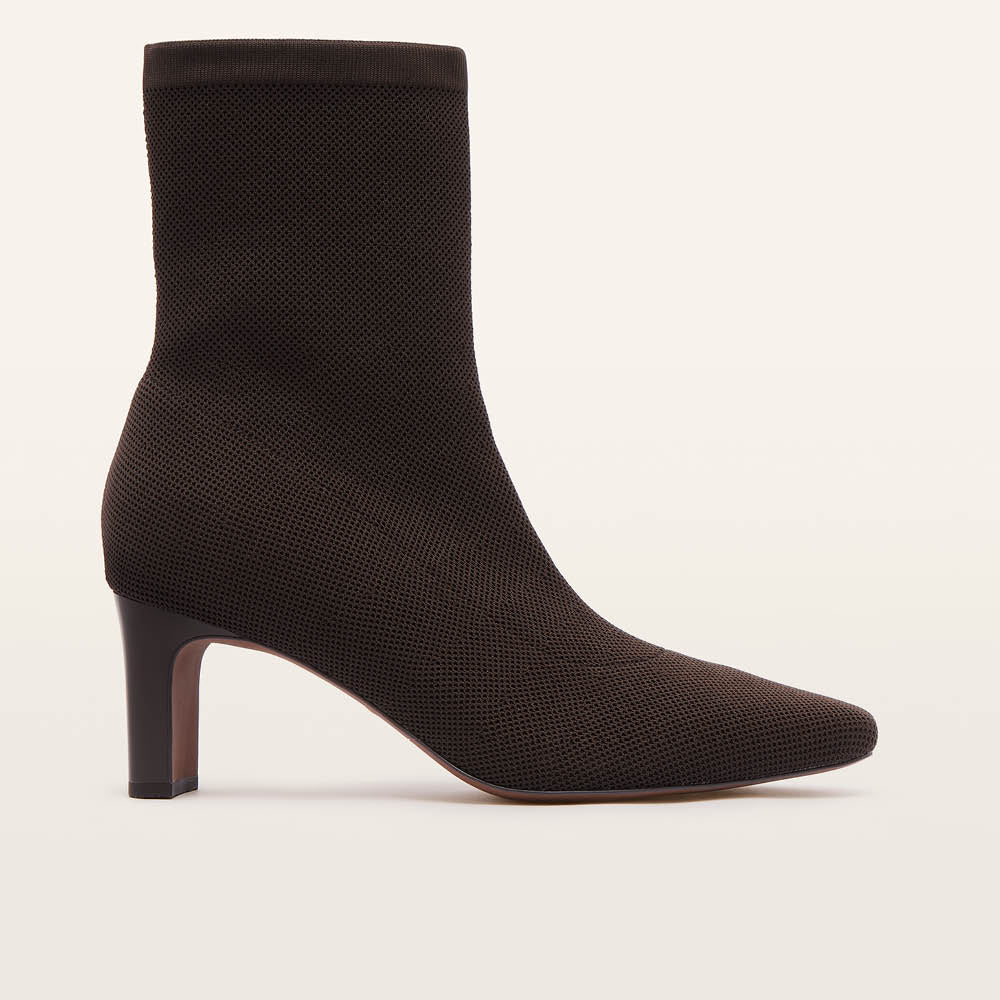 frankie4-melrose-boot-in-chocolate-knit-1