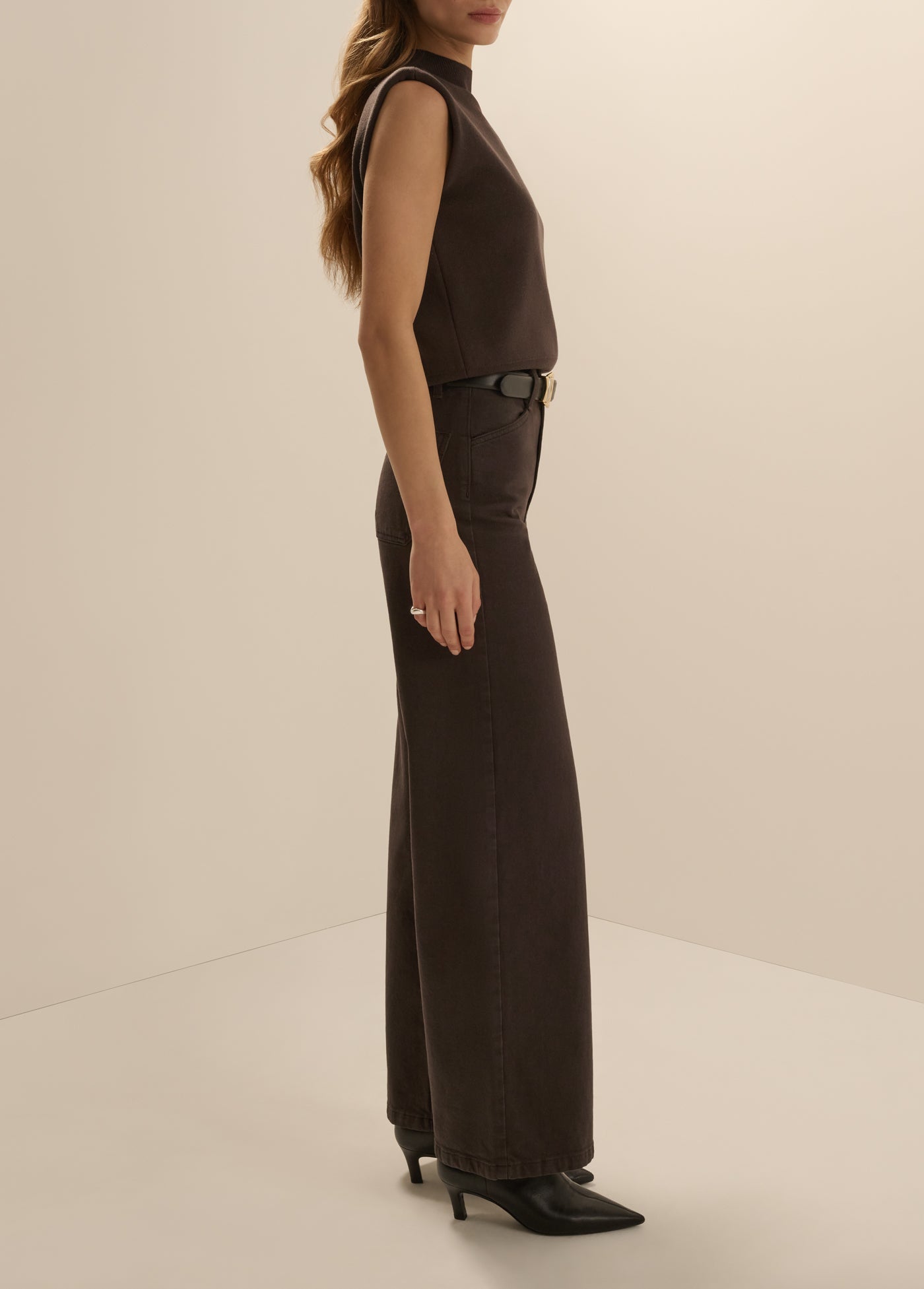 Mischa Super High Rise Wide Leg Ankle Jean in Espresso
