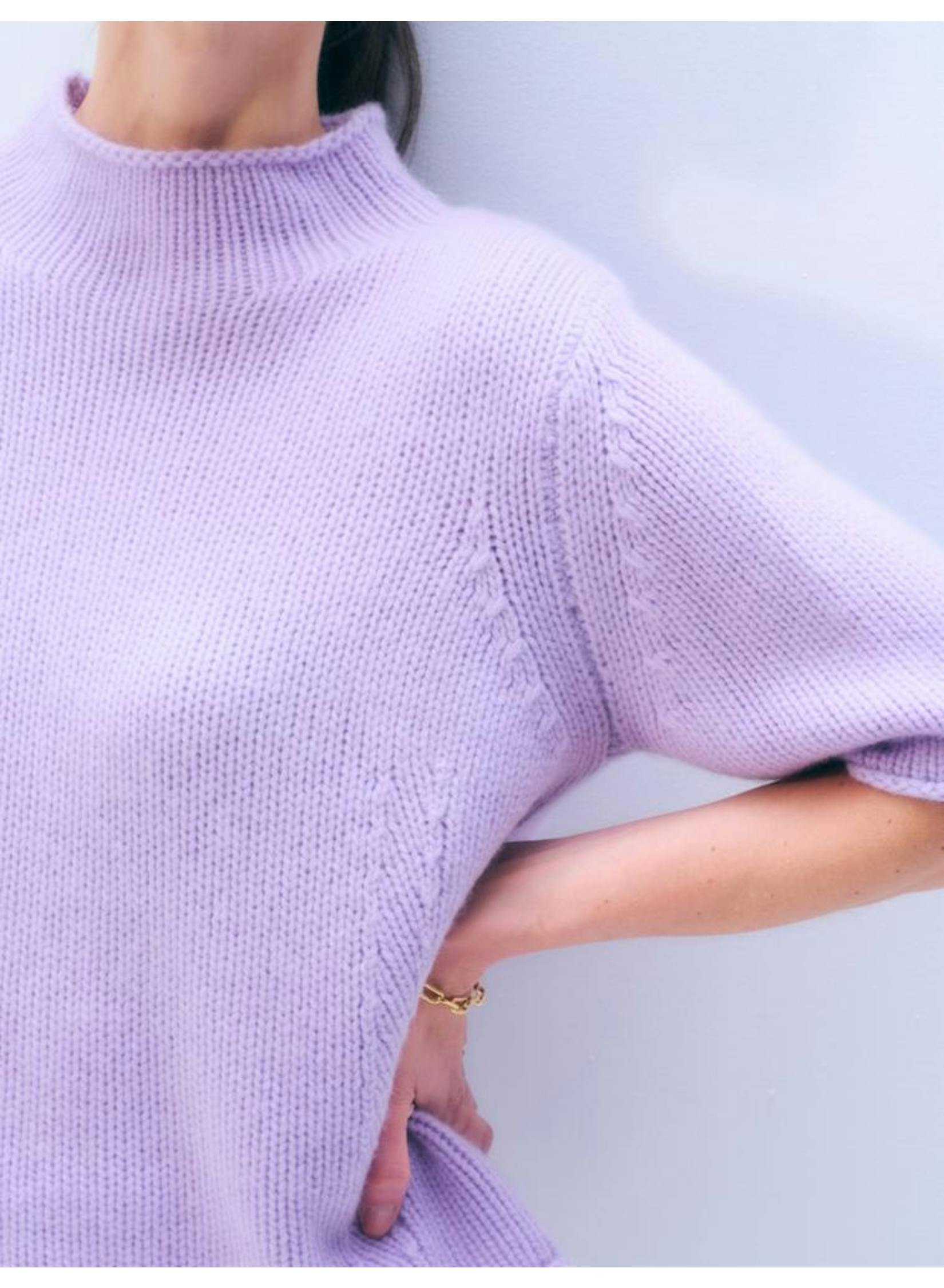 Cashmere Mockneck Sweater in Lavender Fog