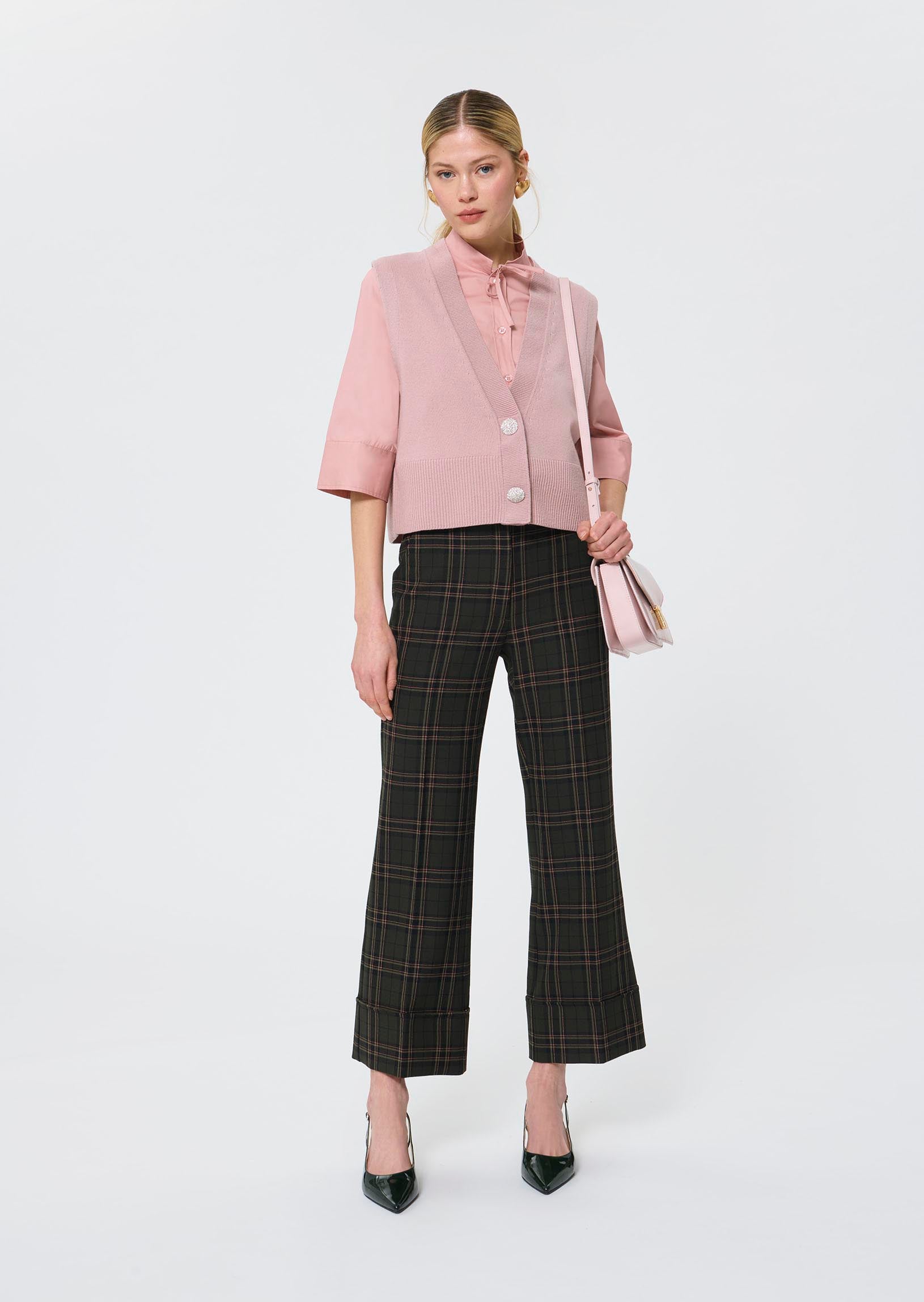 gilles-tara-jarmon-crystal-button-sweater-in-blush-1