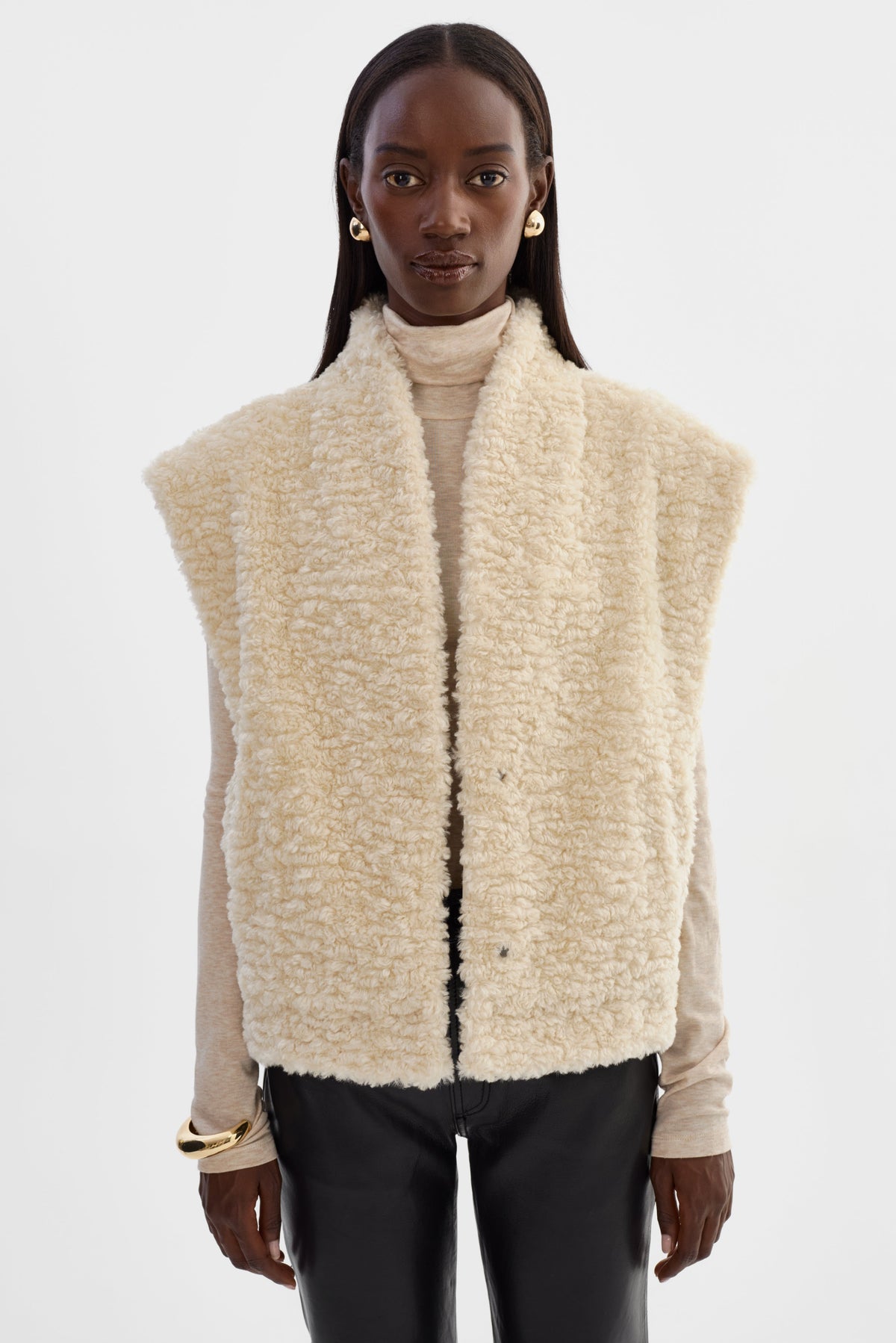 lamarque-dua-fur-vest-in-ecru-1