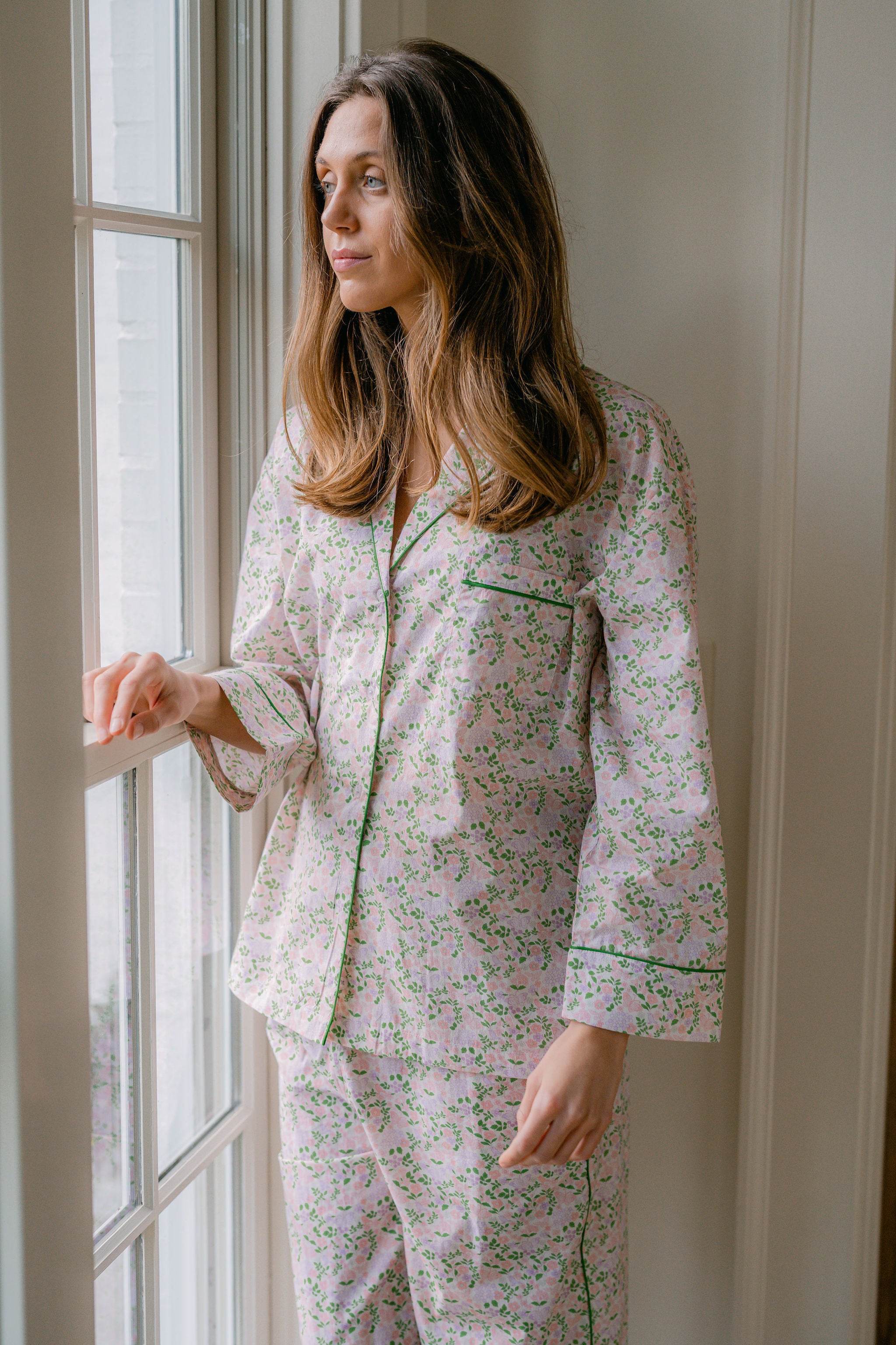 lenora-classic-capri-pajamas-in-pink-blossom-floral-1